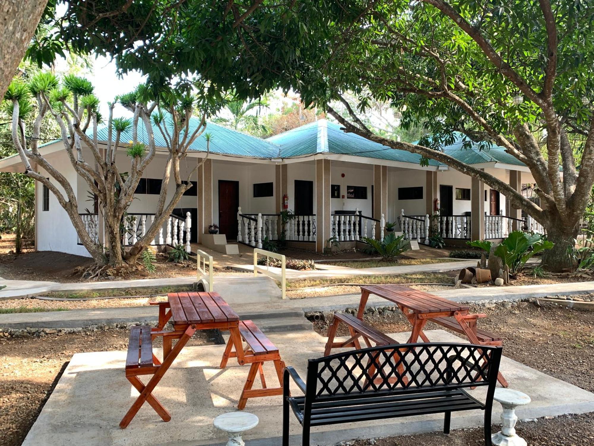 Ls Garden Villa Puerto Princesa Exterior foto